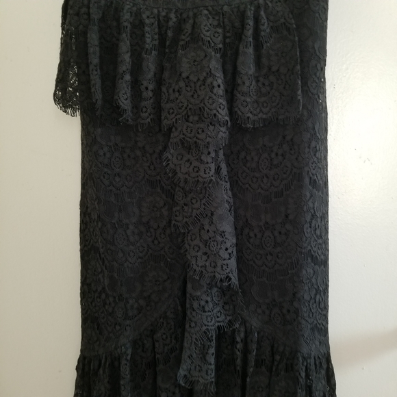 Yumi Kim La Vida Lace Ruffle Sleeveless Midi Dress - Picture 6 of 16